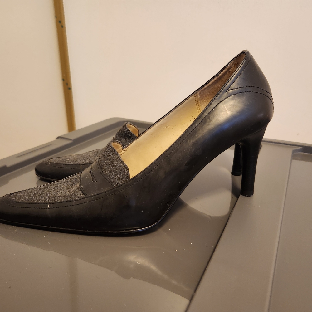 Anne Klein Black and Gray Heels